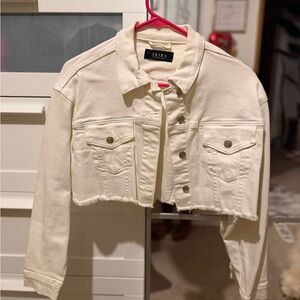 AKIRA Women's Off-White Cropped Jean Jacket